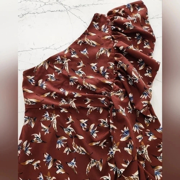 NWT || SONCY || burgundy sleeveless dress - Picture 6 of 9